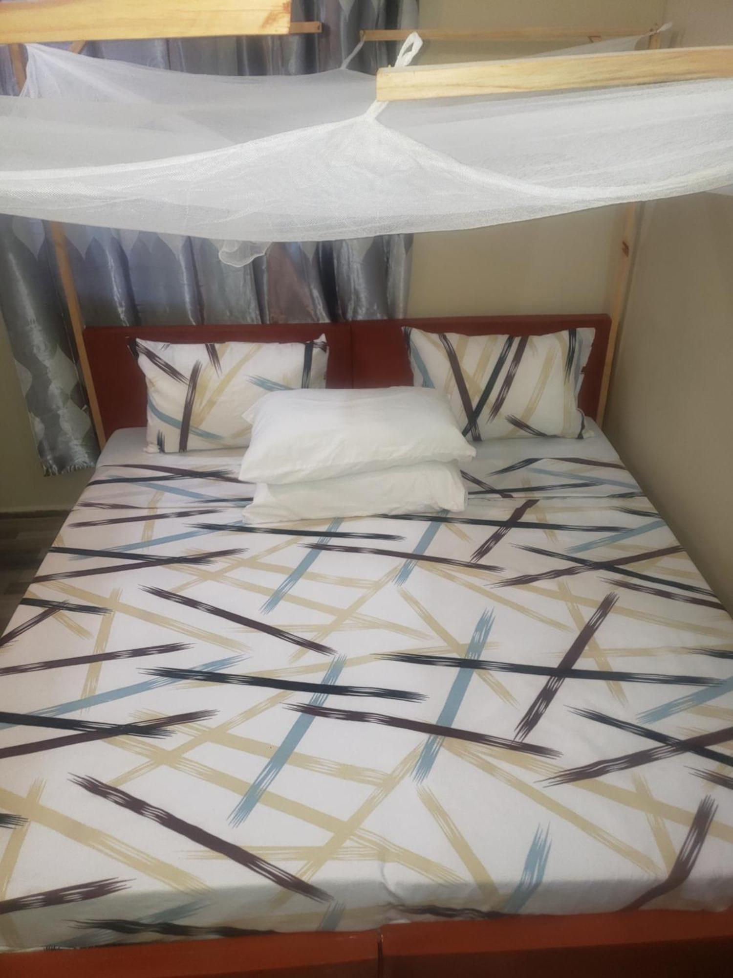 דאר א-סאלאם L&J Modern Backpackers Bnb מראה חיצוני תמונה