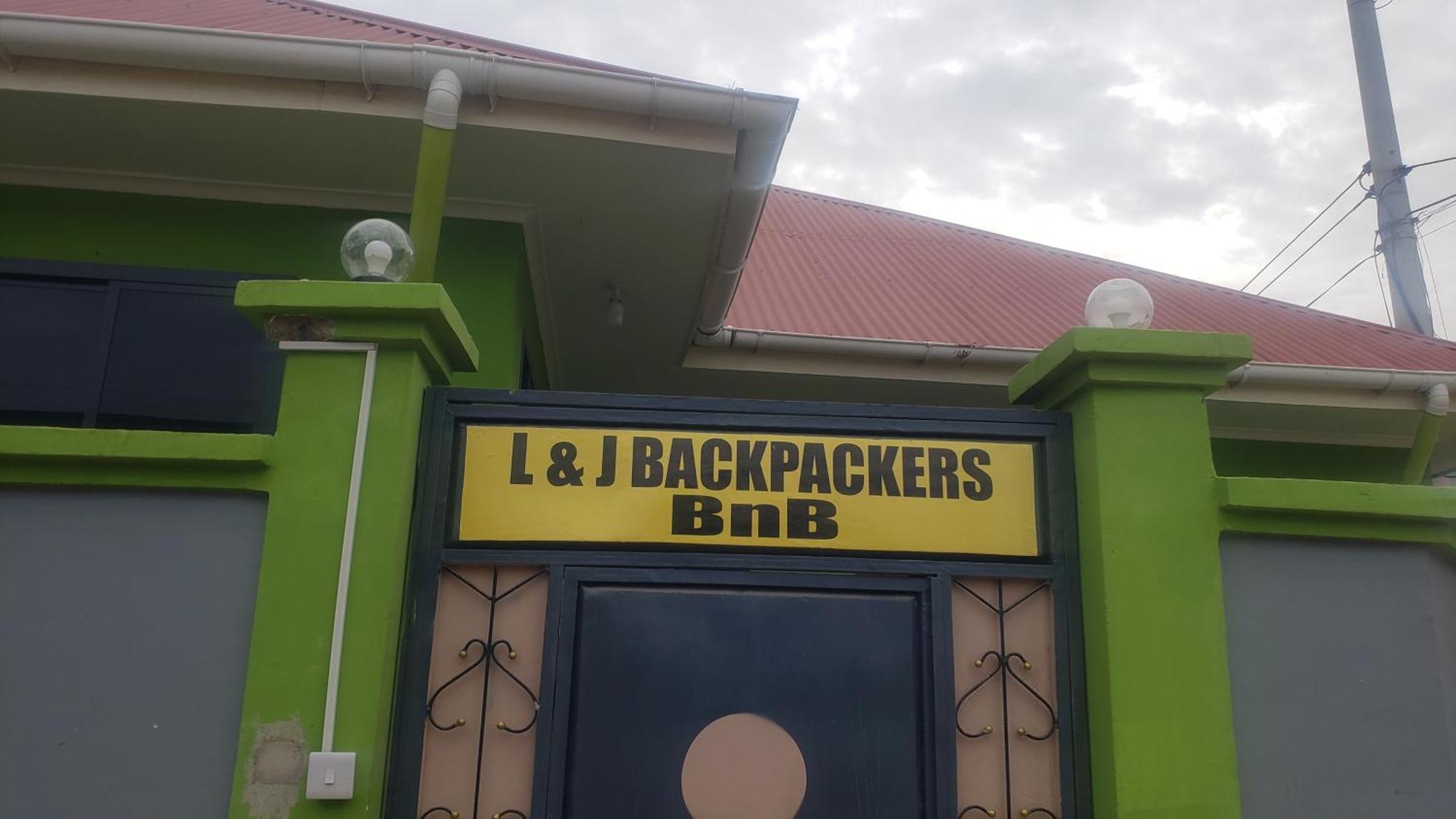 דאר א-סאלאם L&J Modern Backpackers Bnb מראה חיצוני תמונה