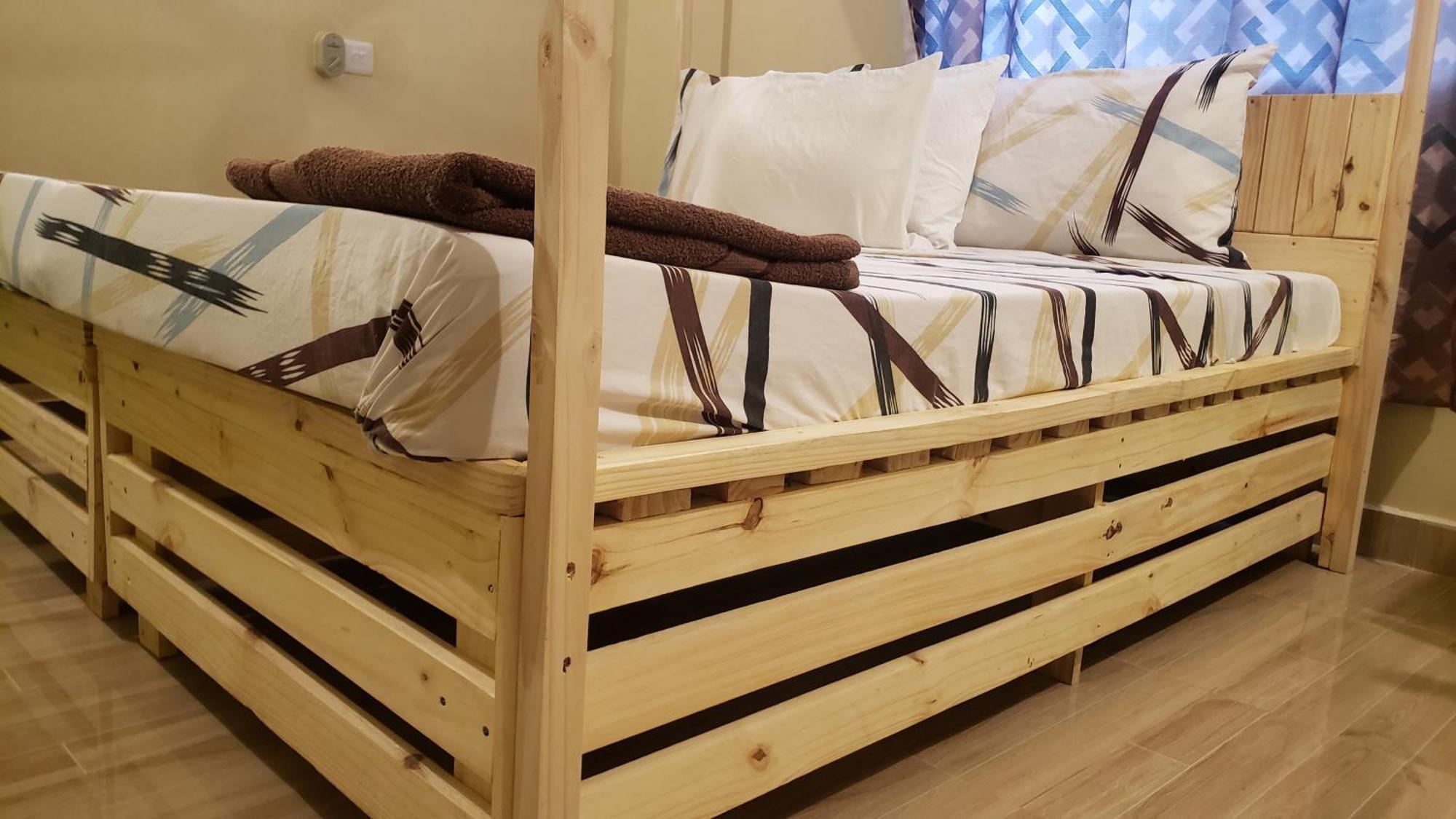 דאר א-סאלאם L&J Modern Backpackers Bnb מראה חיצוני תמונה